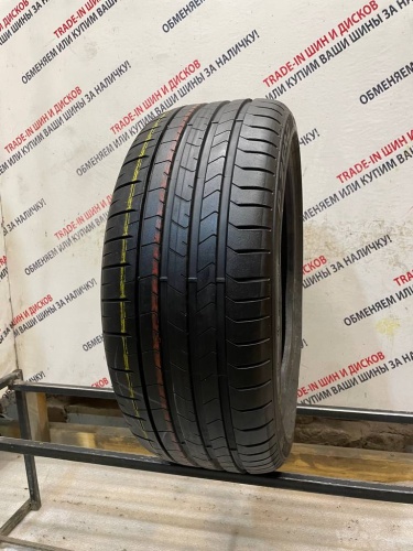 Pirelli P Zero R18	225/40