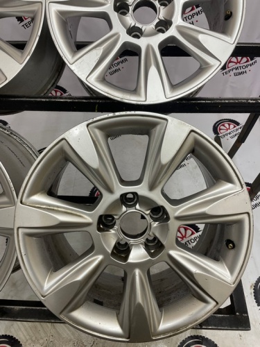 Литье Ауди 5*112 d66.5 et26 8j R17
