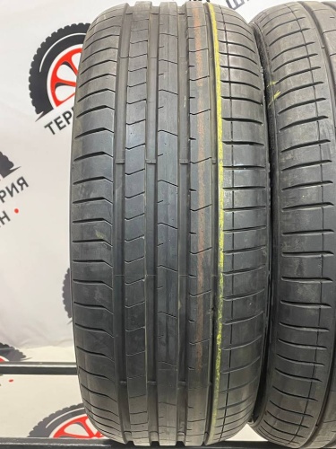 Pirelli P Zero PZ4 R19	225/40