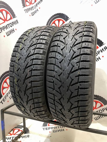 Toyo observe G3-Ice 235/65/17