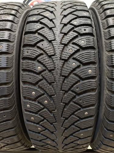 Nokian Nordman 4 205/60/16