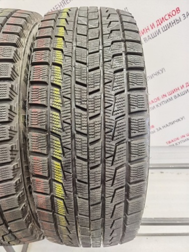 Bridgestone Blizzak REVO1 R16	205/55