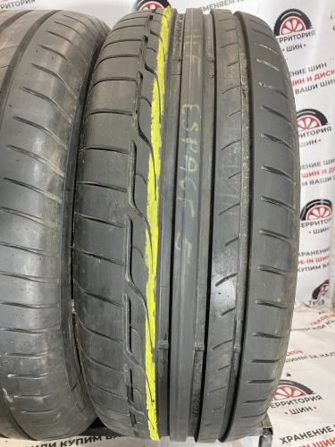 Dunlop Sport Maxx RT 235/55 R16