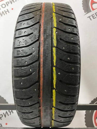 Bridgestone Ice Cruser 7000 R16 205/55.