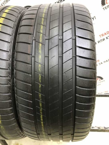 Bridgestone Turanza T005 R19 235/35