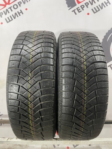 Pirelli Ice Zero FR R17 215/65