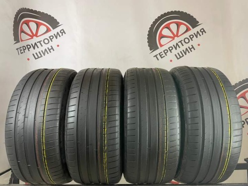 Michelin Pilot Sport 4 R19 255/40