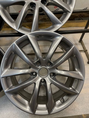 Литье Ниссан R17  5*114,3	ЦО66,1  ЕТ45  7,5J