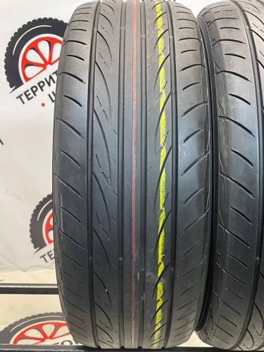 Yokohama Advan Fleva V701 R16 205/55