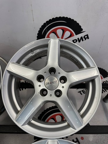 Литье Фольцваген Поло R15 5*100 ЦО 57.1 ЕТ 38 J6