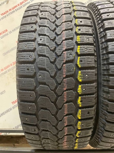 Yokohama Ice Guard F700Z R16	215/60