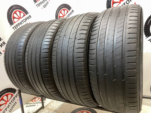 MIchelin Latitude sport 3 R19   235/55