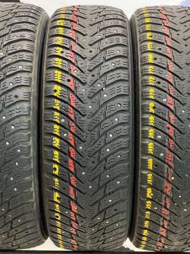 Nokian Hakkapeliitta 8 R15 185/65