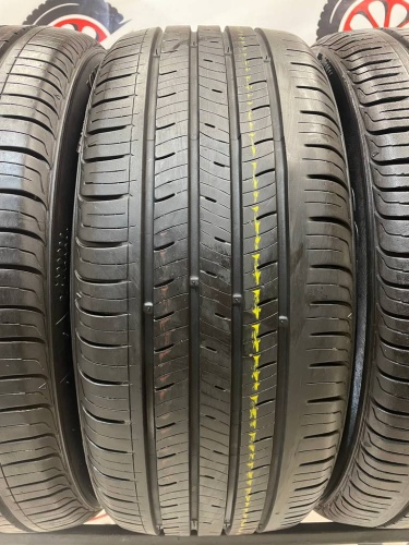 Kumho Solus TA31 215/50/17