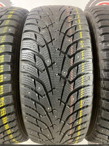 Maxxis Premitra Ice Nord 5 SUV R18 235/55