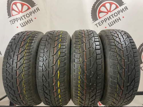 Tigar SUV ICE R17 215/65