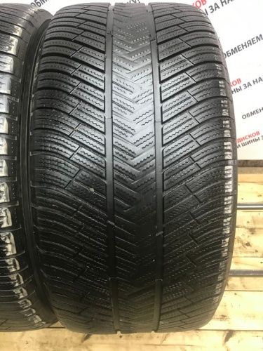 Michelin Latitude Alpin R20 295/40