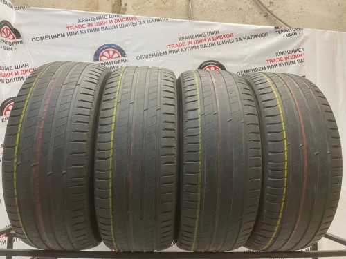 Michelin Latitude Sport 3 R19   235/55