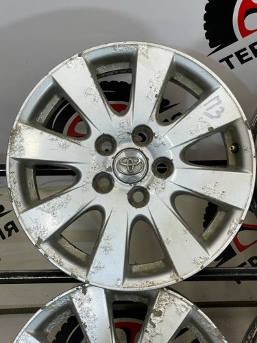 Диски литые Toyota R16 5*114,3 6,5J ET45 ЦО 60,1