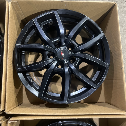 Диски Литые R17 5x114.3 73.1 Et45
