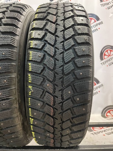 Kumho I*zen Wis KW19 R15 185/65