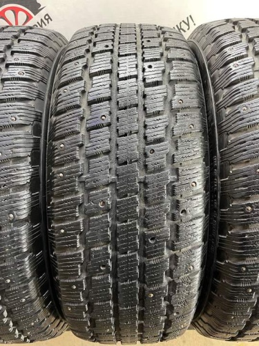 Coopper Weather-Master S/T2 R16 235/60