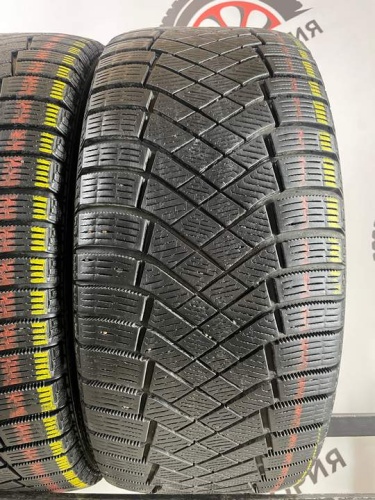 Pirelli Ice Zero R18 235/45
