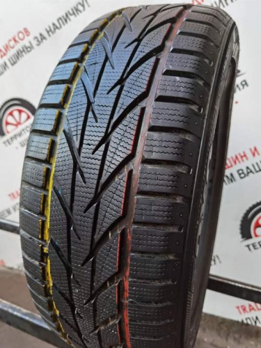 Toyo Snowprox S953 R17 205/50