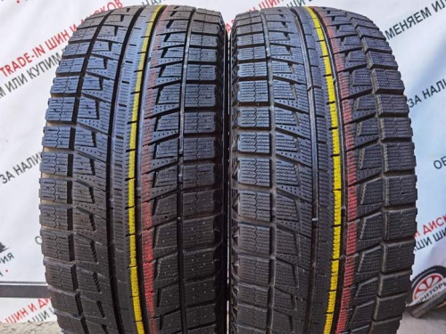 Bridgestone Revo 2 R17 225/55