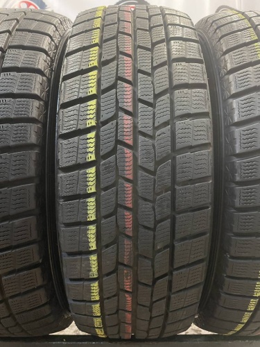 Goodyear Ice Navi 6 R16 215/65