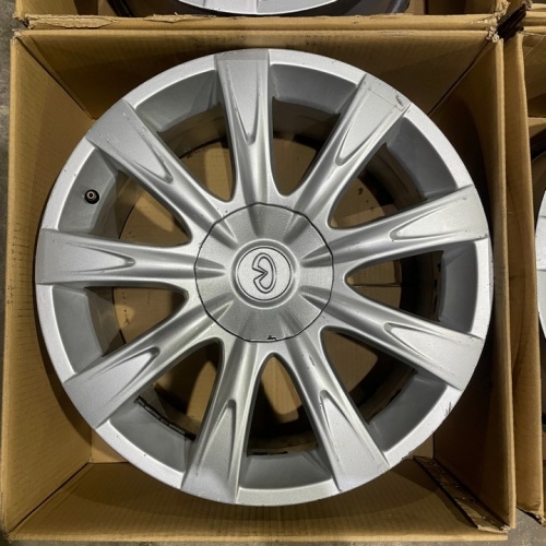 Диски литые Infinity R18 5x114.3 ET40 73.1 8j