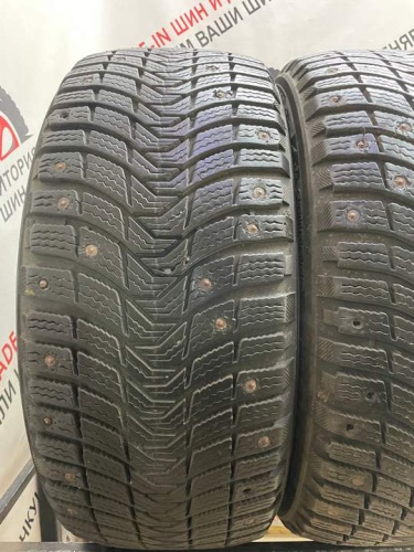 Michelin X-Ice North 3 R17 235/45