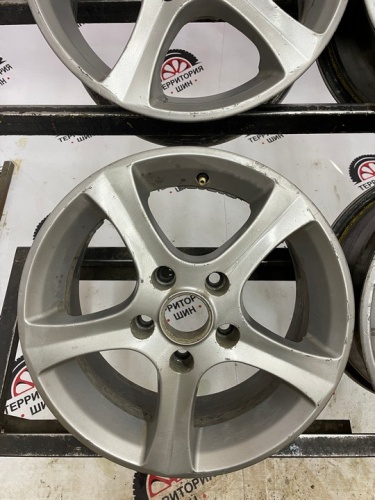 Литьё VW/Audi R15 5x112; dia 66,6; ET 42; 6J