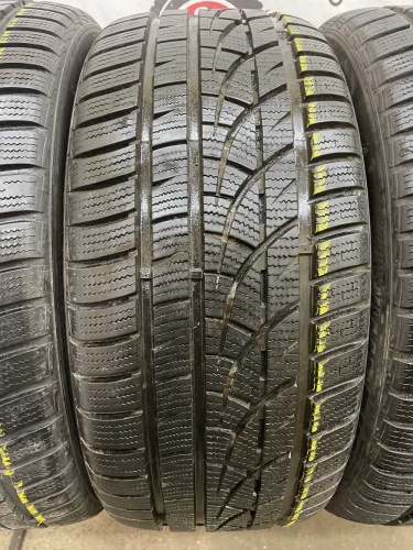 Hankook Winter i*cept evo R17 245/45 99V