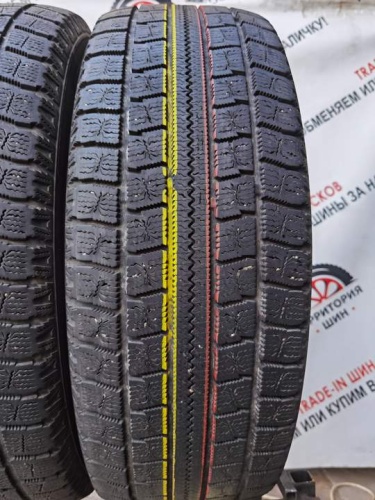 Nitto SN2 R17 225/65