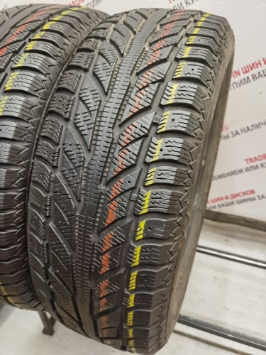 Cooper Weather-Master WSC R17	235/65