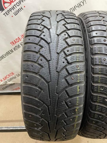 Nokian HKPL C R17 215/60