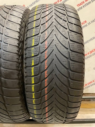 Goodyear UltraGrip Ice 2 R16 215/60