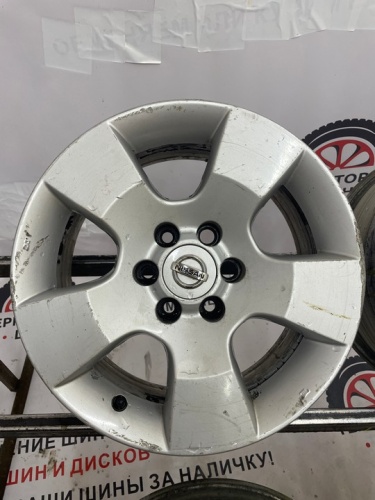 Литые нисан R16 6х114.3 66.1 7j et30