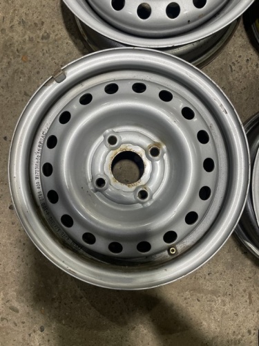 Штампы  ВАЗ R13 4x98 ET35 58.6