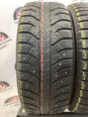 Bridgestone Ice Cruiser 7000 R17	215/60