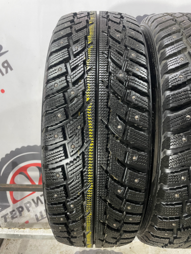 Kumho I'Zen RV Stud KC16 R16 225/70