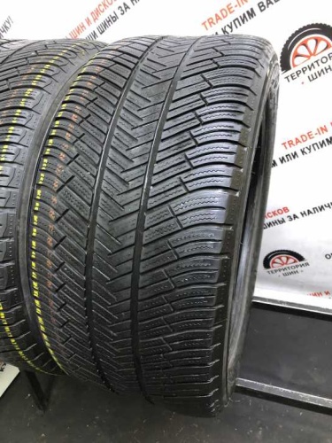 Michelin Latitude Alpin LA2 R20 295/40