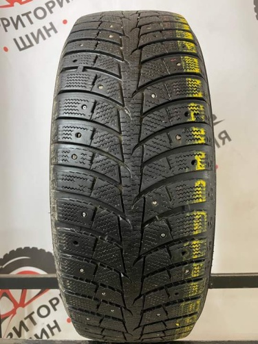 Laufenn I Fit Ice R17 215/60
