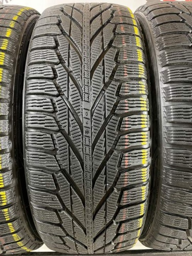 Nokian Hakka R2 SUV R19 235/55