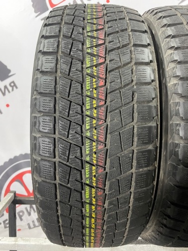 Bridgestone Blizzak DM-V1 R17 235/60