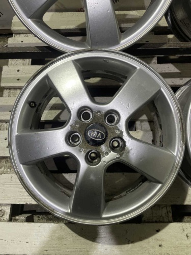 Литые диски Kia R16 5x114.3 ЕТ45 6.5J Ц.о.67.1