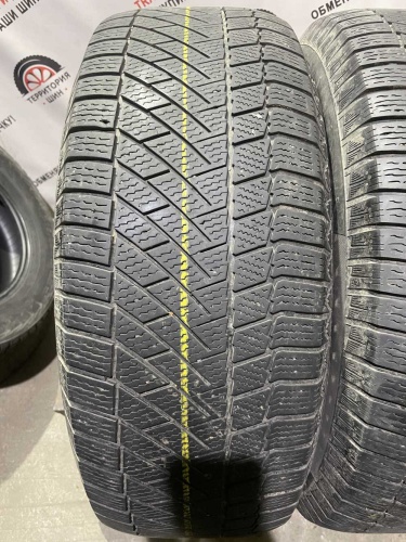 Continental ContiVikingContact 6 R17 255/65