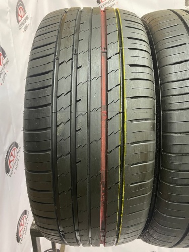 Rotalla Setula S-Race RS01+  R21 275/45 W110